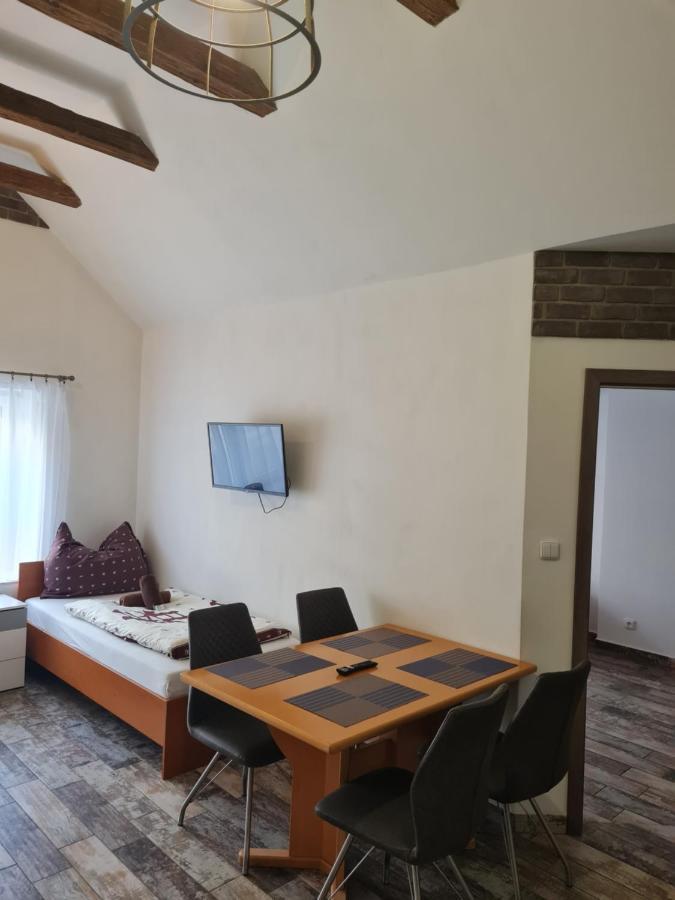 Penzion Alka Kaplice Exterior foto